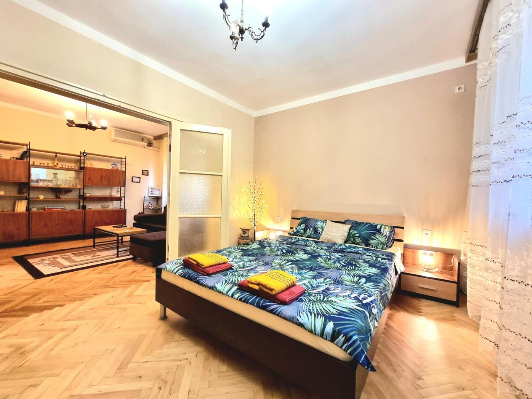 Super Center-Huge 2 Bedrooms Apartment Burgas Exterior photo